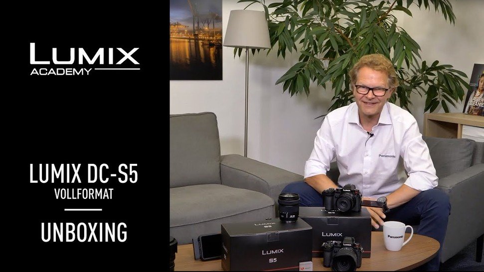 LUMIX DC–S5 Vollformat Systemkamera | Unboxing | LUMIX Academy