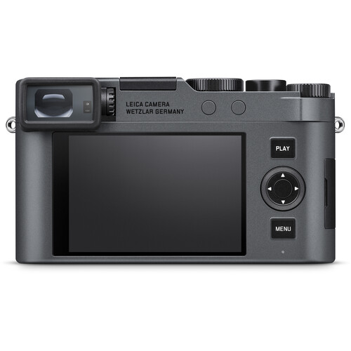 Rückansicht der Leica D-Lux 8 Metallgrau 19213 mit großem LCD-Touchscreen, elektronischem Sucher und Menütasten.