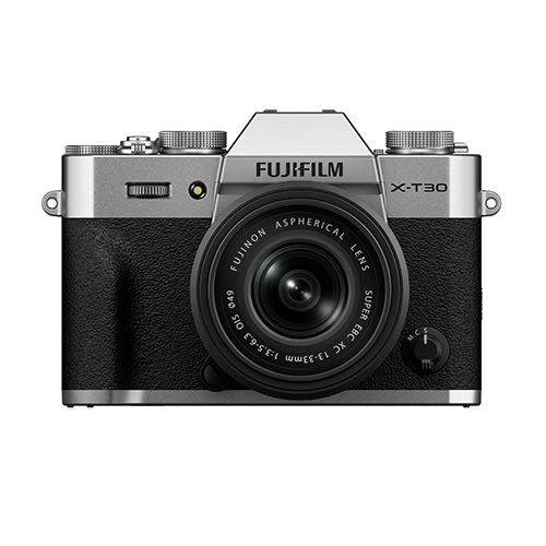 Fujifilm X-T30 III mit XC 13-33mm f/3.5-6.3 OIS Kit Silber Fujifilm XT-30 III mit XC 13-33mm Obejktiv Silber  Kit - Frontale Ansicht
