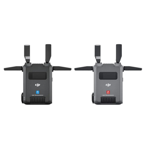 Vorderansicht der zwei DJI SDR Transmission Funkmodule mit Antennen.