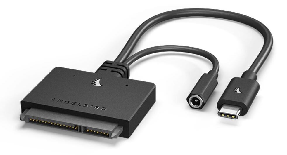 Angelbird USB-C auf SATA Adapter (C-SATA) Frontale Ansicht
