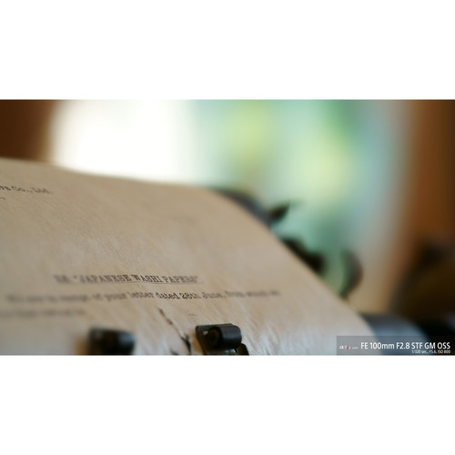 sony-fe-100mm-f2-8-stf-gm-oss-vollformat-objektiv-blatt