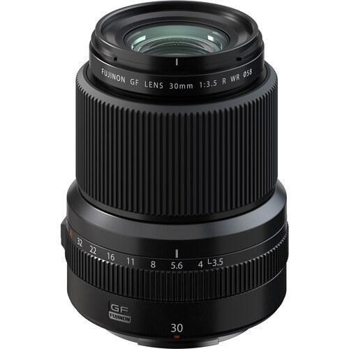 Fujifilm GF 30mm f/3.5 R WR Objektiv fujifilm-gf-30mm-f35-r-wr-objektiv-vorderansicht