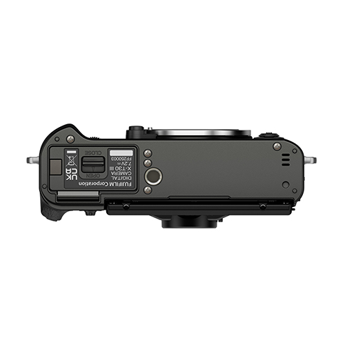 Fujifilm X-T30 III Gehäuse Kohlesilber - Untere Ansicht