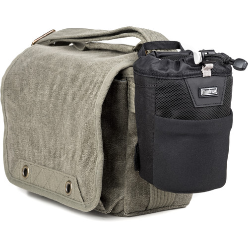 Think-tank-retrospective-5-v2-pinestone Ansicht Seite mit Zusatztasche