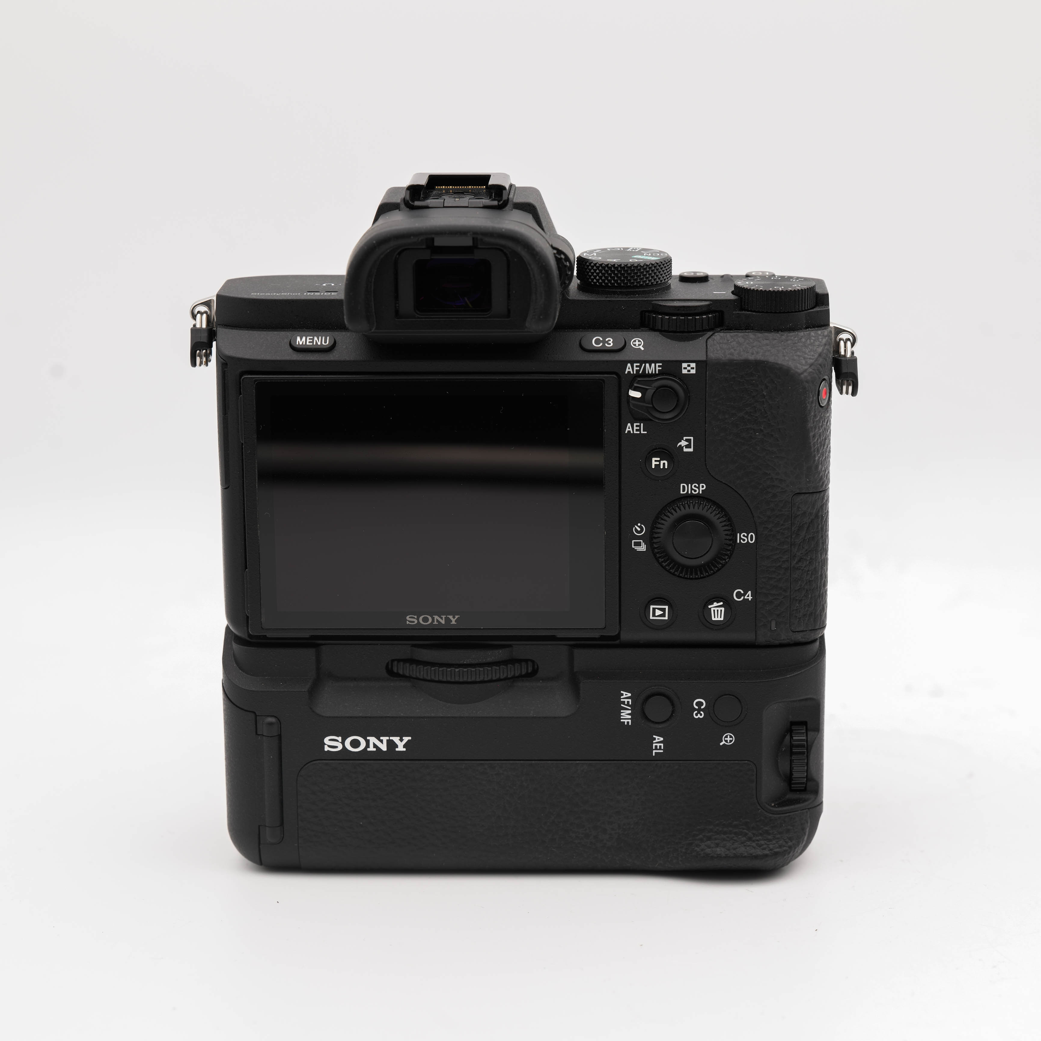 Sony Alpha 7 II Gehäuse mit VG-C2EM Batteriegriff | Gebraucht