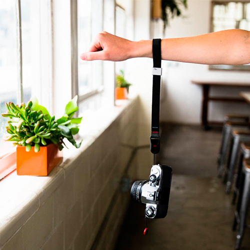 peak-design-cuff-dslr-handschlaufe-sicherheit
