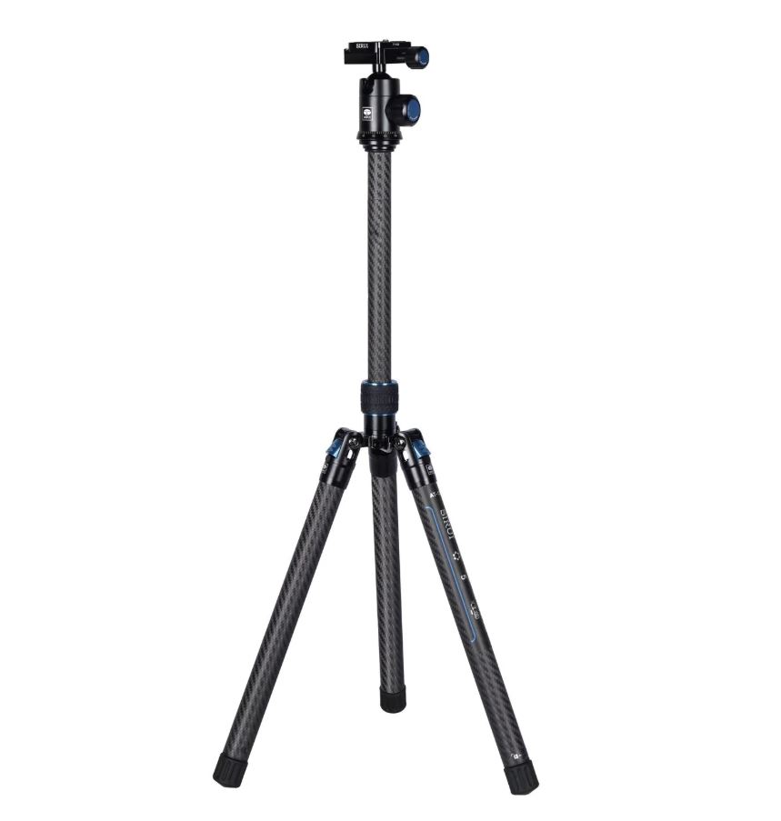 Sirui AT-125 Traveler X-II Compact mit E-10 Kugelkopf - Ausgefahrenes Stativ