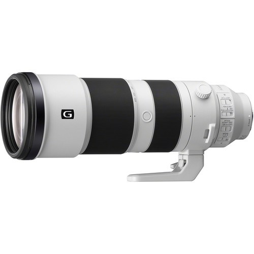 Sony FE 200-600mm f/5.6-6.3 G OSS Objektiv sony-fe-200-600mm-f5-6-6-3-g-oss-objektiv-seitenansicht