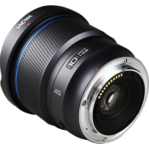 Laowa AF 10mm f2.8 Zero-D FF fr Nikon Z liegend auf den Anschluss