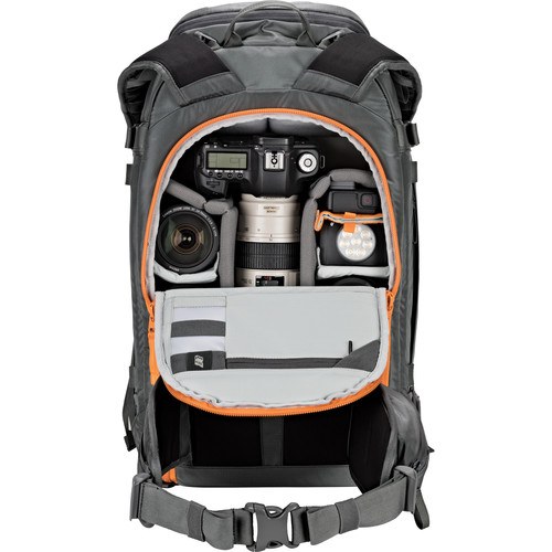 lowepro-whistler-450-aw-ii-fotorucksack-innen