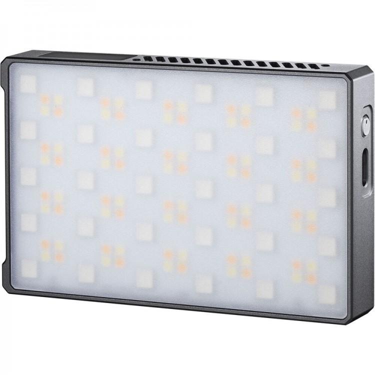 Godox-C5R-LED-Panel-RGBWW-Licht-Knowled-Bild1