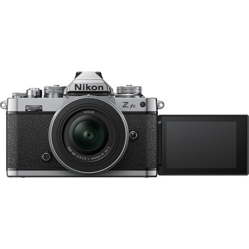 Nikon-Z-fc-Kit-mit-Z-DX-16-50mm-f3-5-6-3-VR-Silver-Edition-3