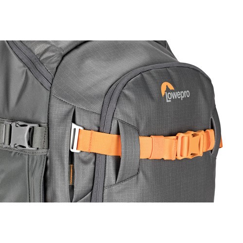 lowepro-whistler-450-aw-ii-fotorucksack-detailansicht
