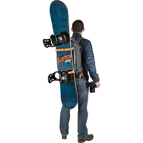 lowepro-whistler-350-aw-ii-fotorucksack-snowboard