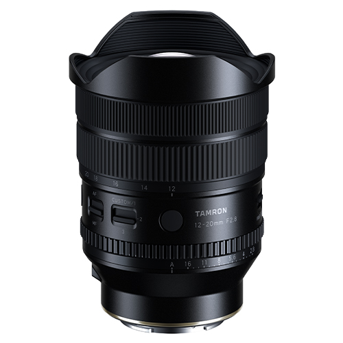 Seitenansicht des Tamron AF 12-20mm f/2.8 Weitwinkel-Zoomobjektivs