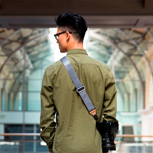 peak-deisng-slide-kameragurt-ash-anwendung