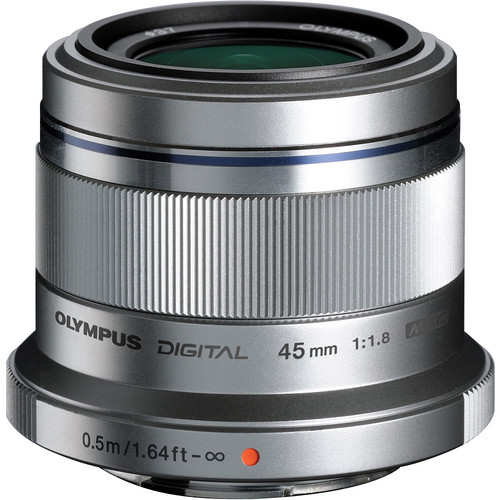 Olympus M.Zuiko Digital 45mm f/1.8 Objektiv silber Olympus-M-Zuiko-Digital-45mm-F1-8_silber_2