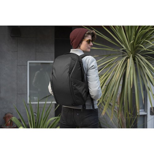 peak-design-everyday-rucksack-zip-v2-20l-schwarz-anwendung