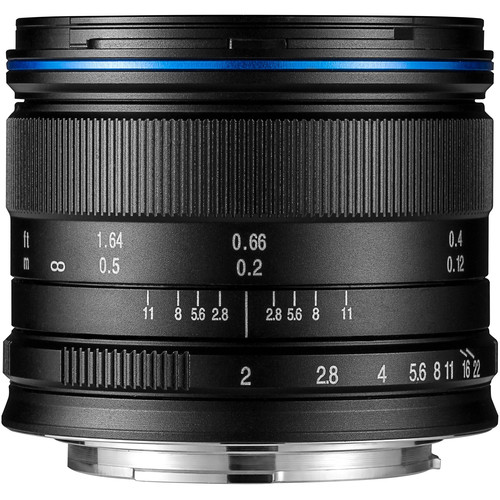 Laowa 7.5mm f2.0 MFT Objektiv für Micro Four Thirds Frontale Ansicht ohne Blenden Ring