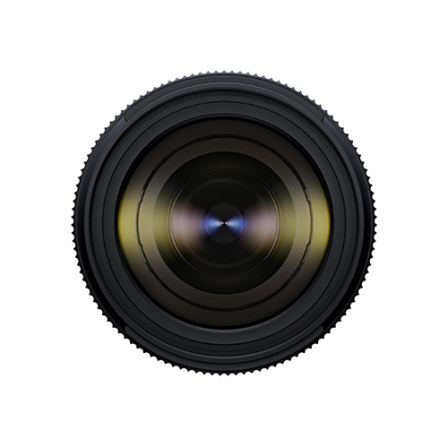Tamron 25-200mm F2.8-5.6 Di III VXD G2 - Fokus auf Linse