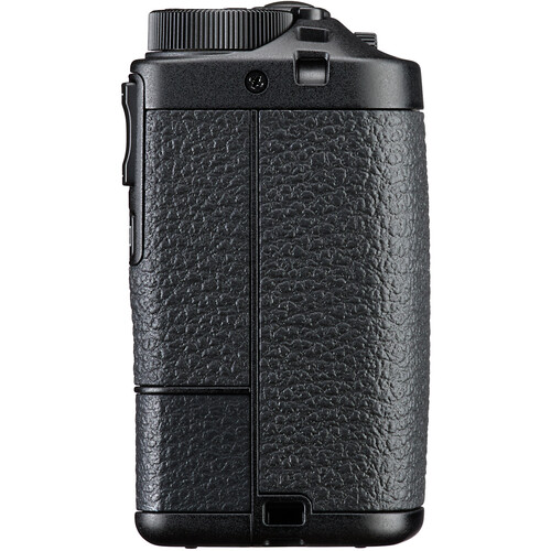 Seitenansicht rechts der Ricoh GR IV Monochrome mit strukturierter Grifffläche