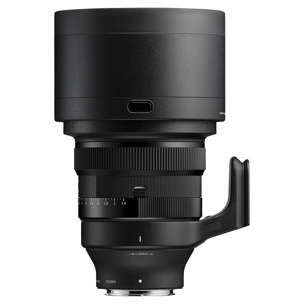 Sigma 135 f1.4 Stehend mit Sonnenblende