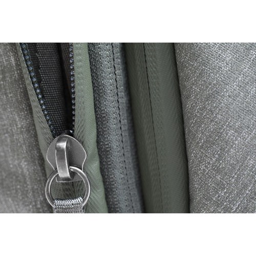peak-design-45l-travel-rucksack-salbeigruen-details