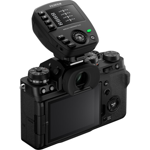 Fujifilm-Funkausl-oser-EF-W1-6