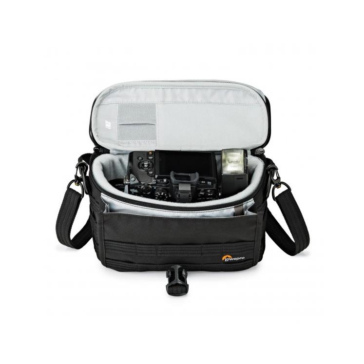 Lowepro-Pro-Tactic-120AW-Kameratasche-schwarz_3