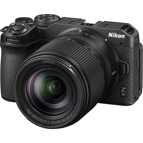 Nikon-Z30-mit-Z-18-140mm-VR-Objektiv-4