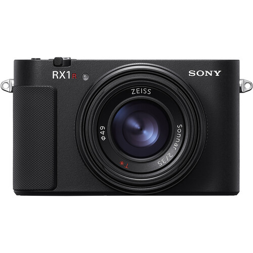 Sony RX1R III Premium Kompaktkamera mit festem Zeiss Sonnar T* 35mm f/2 Objektiv von vorne