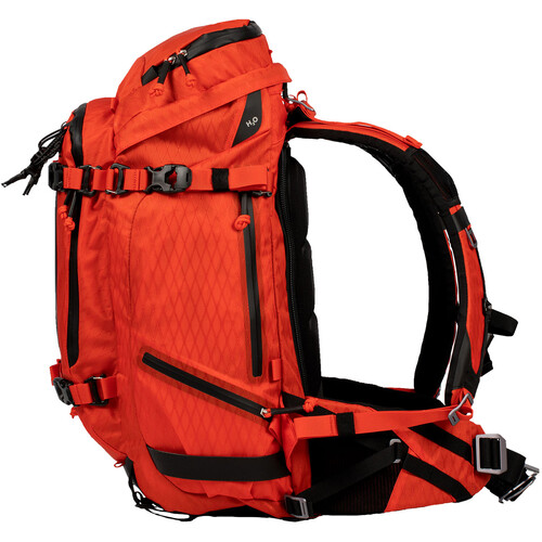 f-stop-Tilopa-50L-DuraDiamond-Kamera-Rucksack-Magma-Rot-Essentials-Bundle-5
