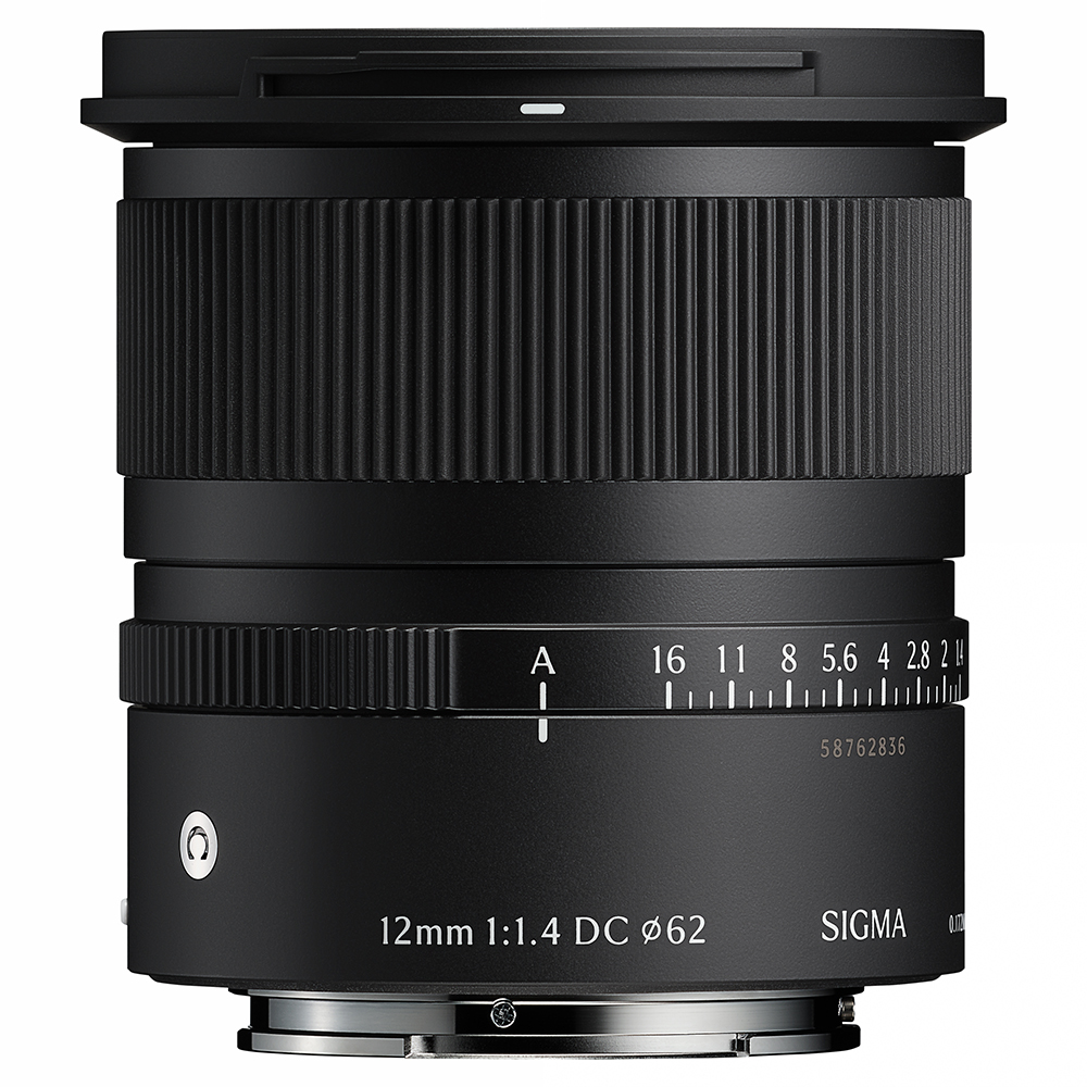 E-M-sigma-12mm-f1.4 Ansicht vorne