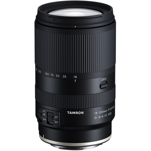 Tamron 18-300mm f3.5-6.3 Di III-A VC VXD fr Canon RF-S  Frontale Ansicht