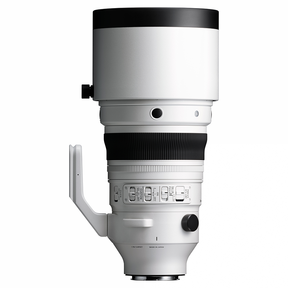 Sigma-200mm-f2 Ansicht vorne mit Objektivdeckel