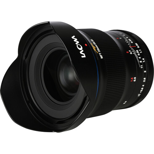Laowa Argus 25mm f0,95 APO für Micro Four Thirds Objektiv Liegend Fokus auf Linse