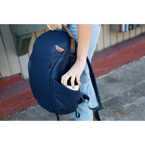 peak-design-everyday-rucksack-zip-v2-15l-midnight-verwendung