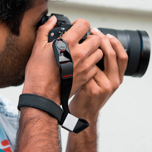 peak-design-cuff-dslr-handschlaufe-nutzung