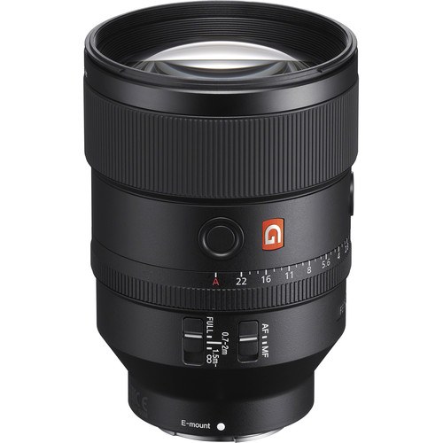 Sony FE 135mm f/1.8 GM Objektiv sony-fe-135mm-f1-8-gm-objektiv-frontansicht