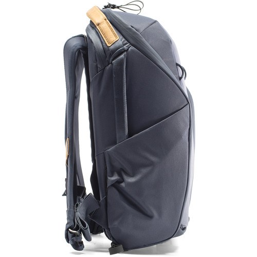 peak-design-everyday-rucksack-zip-v2-15l-midnight-seitenansicht