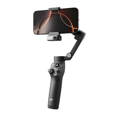 DJI Osmo Mobile 8 - In Verwendung in der Hand Frontal