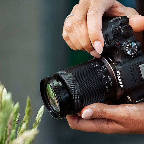 Canon-RF-S-18-150-6