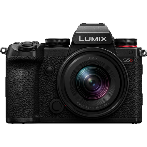 Panasonic Lumix S5D Kit mit 18-40mm f/4.5-6.3 Objektiv Panasonic Lumix S5D Kit mit 18-40mm f/4.5-6.3 Objektiv