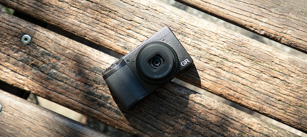 KHM Ricoh GR IV