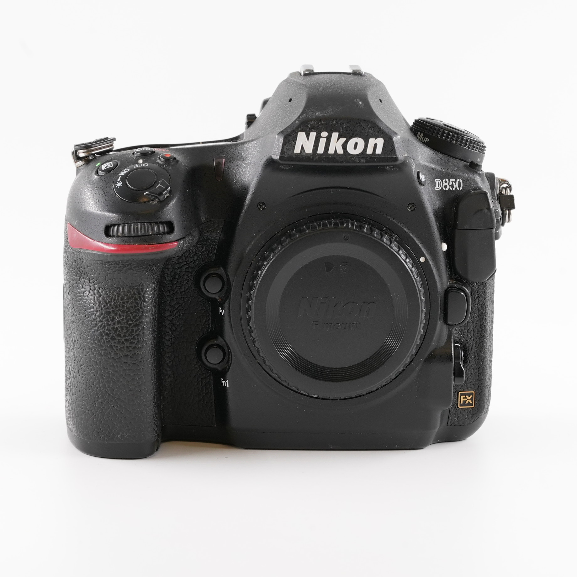 NIKON D850 GEHÄUSE / GEBRAUCHT