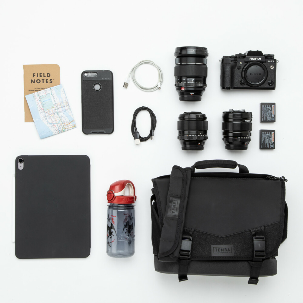 Tenba-DNA-9-Slim-Messenger-Tasche-Schwarz-7